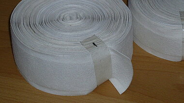 B7204_Detail_10_lfm_Schaflederstreifen.JPG
